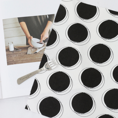 牛津边黑点 3817