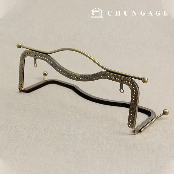 Grace Lip 大框 27 公分仿古金色圖案贈品 44315