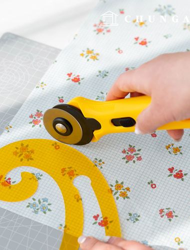 圓形切刀45mm布料紙張布料皮革切割多功能旋轉切刀顏色隨機