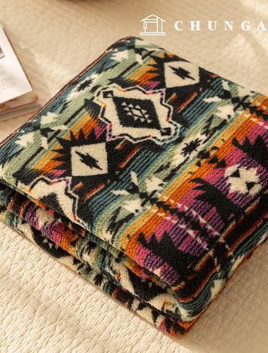 羊毛圓形布料 毛皮布料 抓絨人造毛皮 冬季布料 北歐圖案 寬幅 Gomez