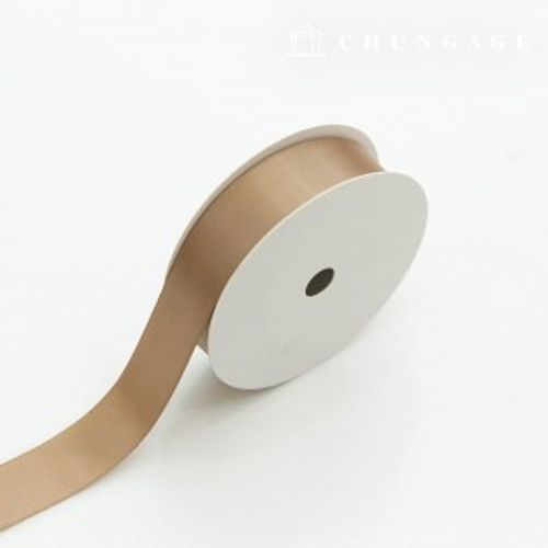 20卷25毫米寬的絨面膠帶，用於製作工藝絨面。