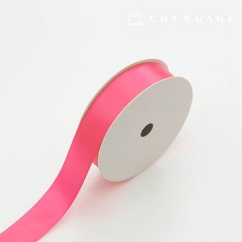 20卷25毫米寬的絲絨膠帶，用於製作絲絨工藝品