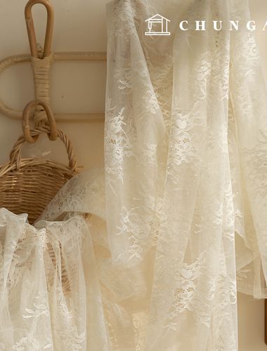 蕾絲布料影響羅素淨寬花布料綻放