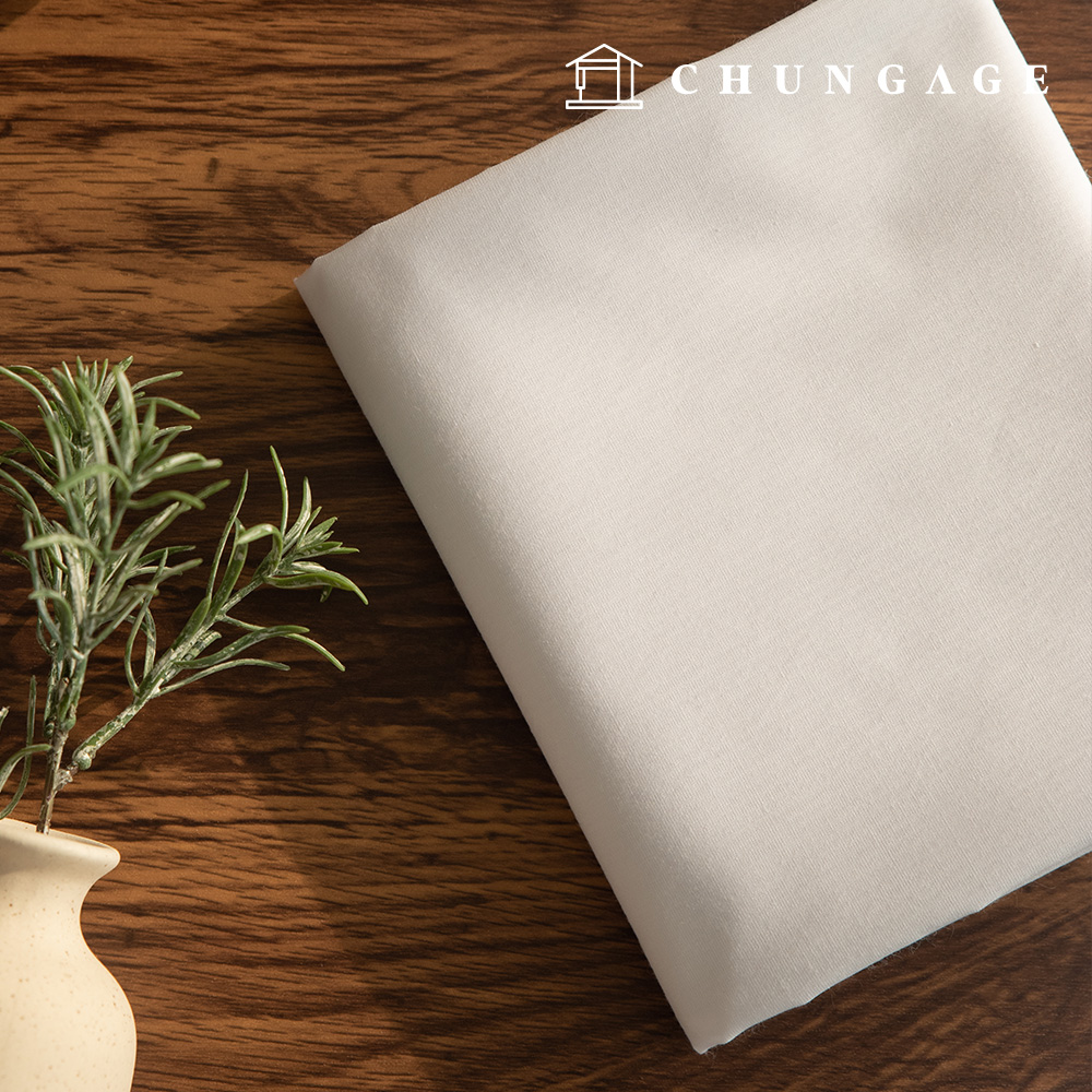 棉滌混紡純色圖案服飾布料,幅寬純透明