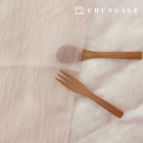 人造絲布料,飄逸平整的圖案,寬幅布料褶皺,蜜桃米色