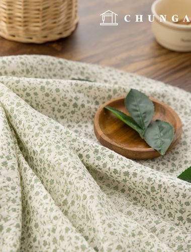 Yoru 雙層紗布棉質非螢光生物水洗布料 綠色花園