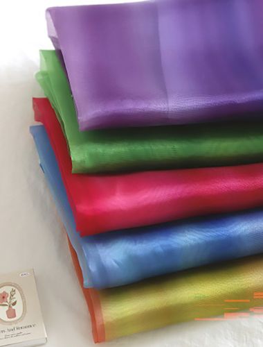 5種淺色和深色歐根紗面料