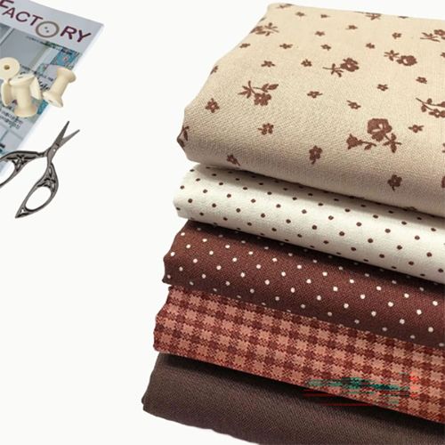 布料包 花朵圖案碎布 圓形格紋 絲綢玩具製作 狗狗衣服 日常咖啡色 55x45公分 9009