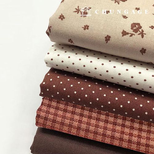布料包 花朵圖案碎布 圓形格紋 絲綢玩具製作 狗狗衣服 日常咖啡色 55x45公分 9009